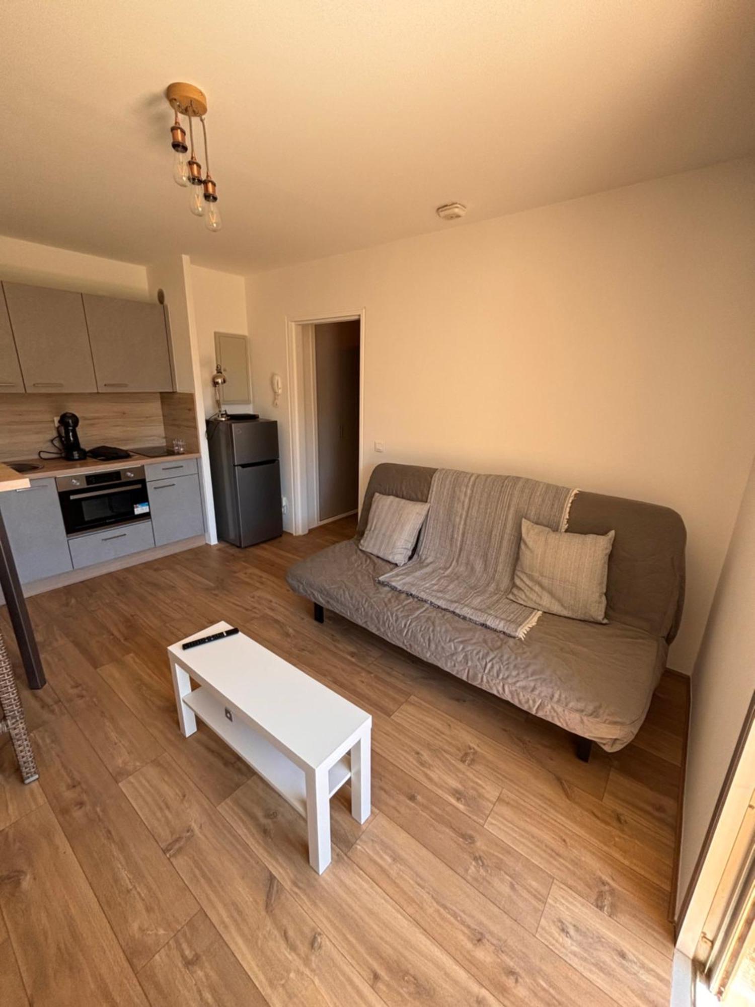 Appartamento Beau Studio 300 M De La Plage Avec Parking La Ciotat Esterno foto