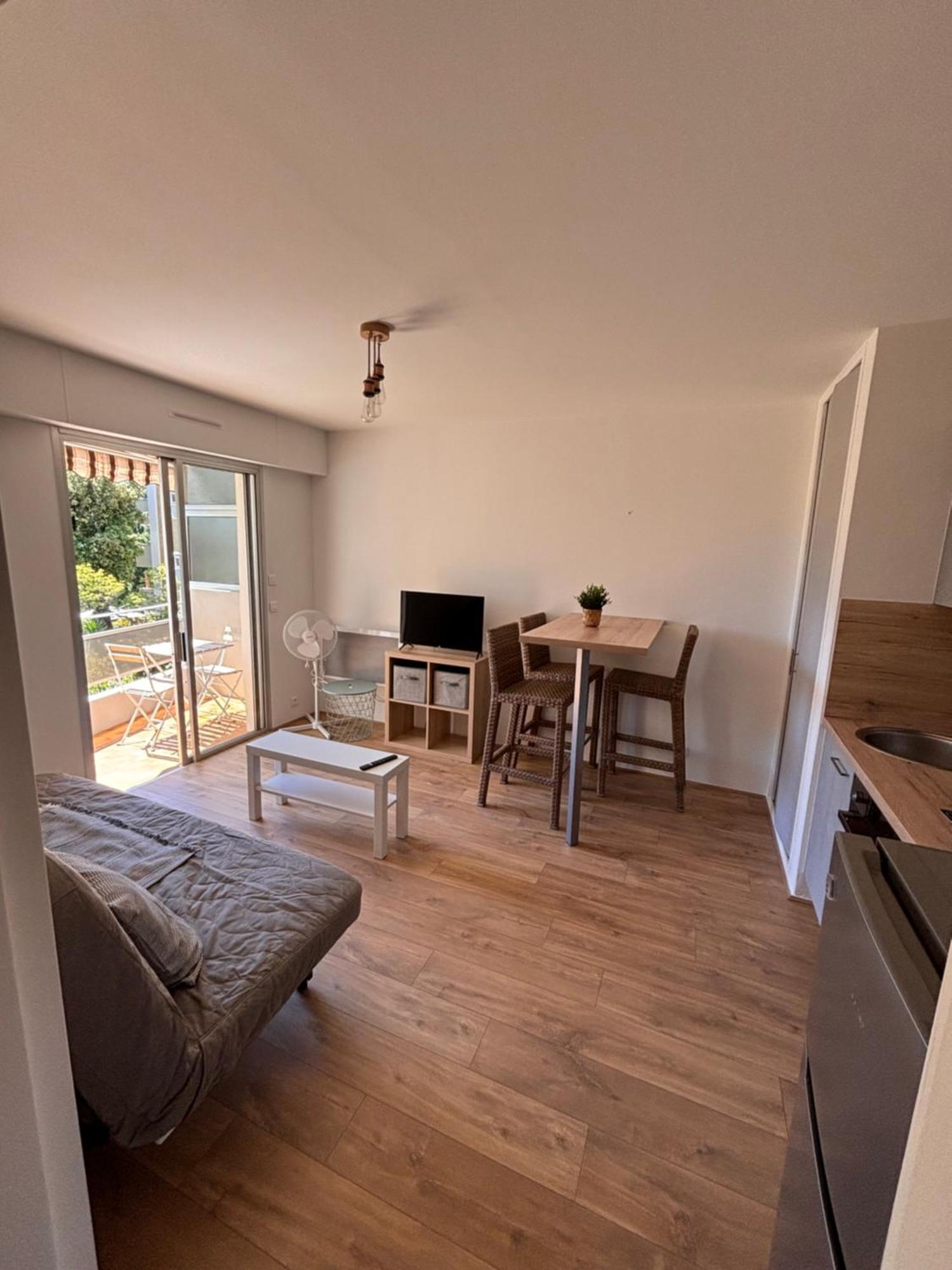 Appartamento Beau Studio 300 M De La Plage Avec Parking La Ciotat Esterno foto